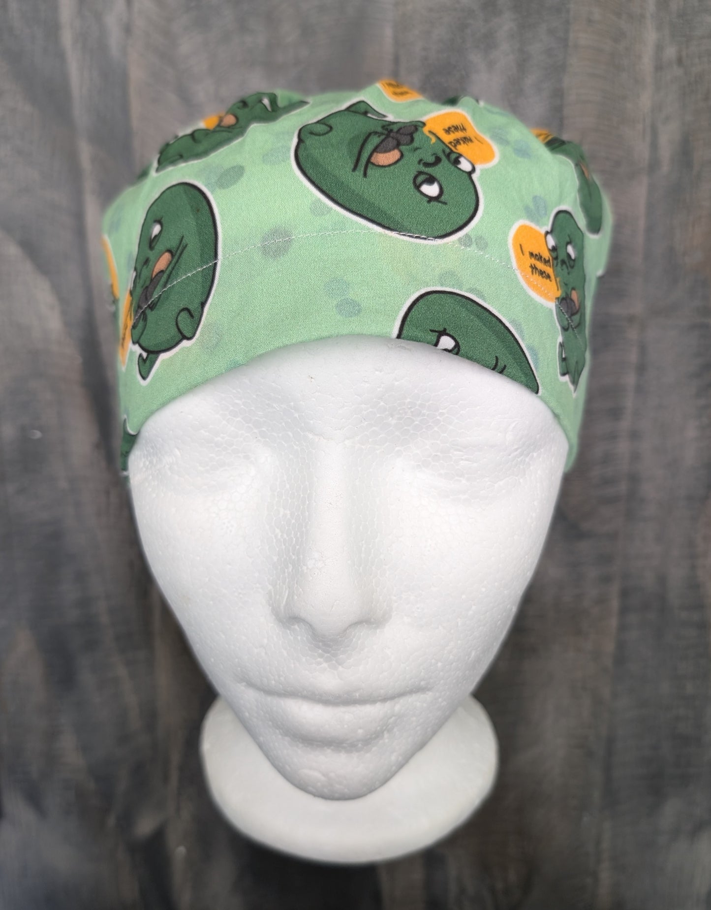 I maked these bouffant/euro hybrid style surgical/scrub/dental hat by carolinadreamsbyjen