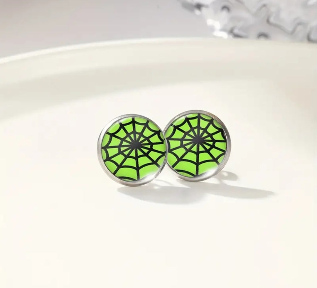 Halloween stud earrings