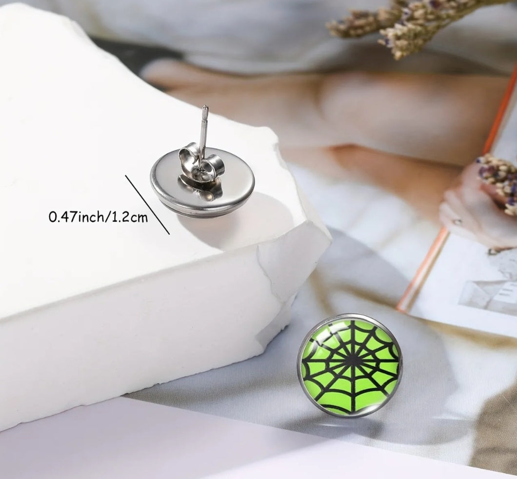 Halloween stud earrings