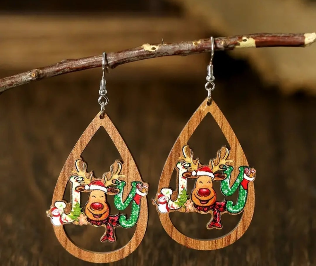 Hollow droplet Joy elk earrings