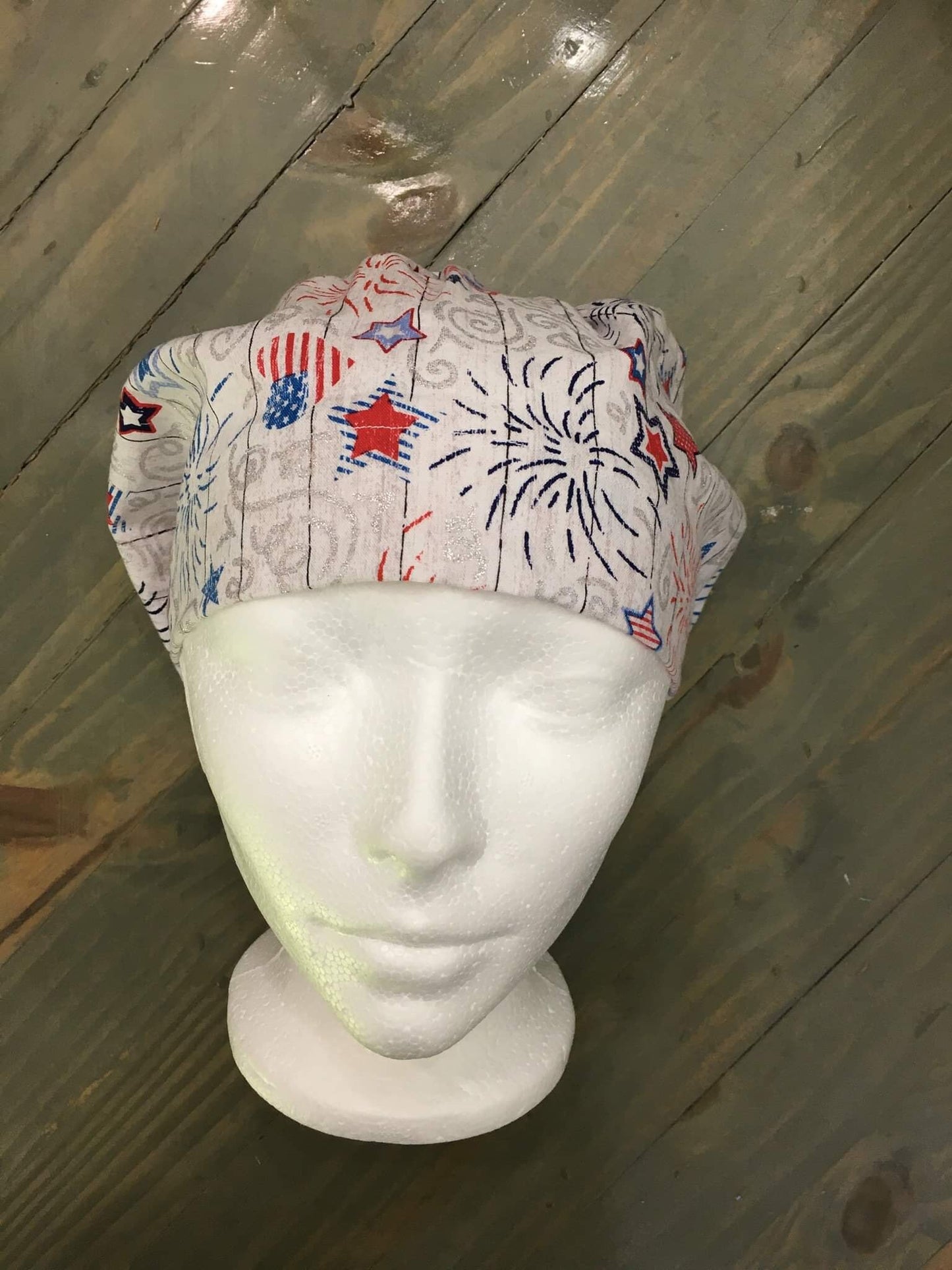 Freedom euro/bouffant hybrid style surgical/scrub/dental hat