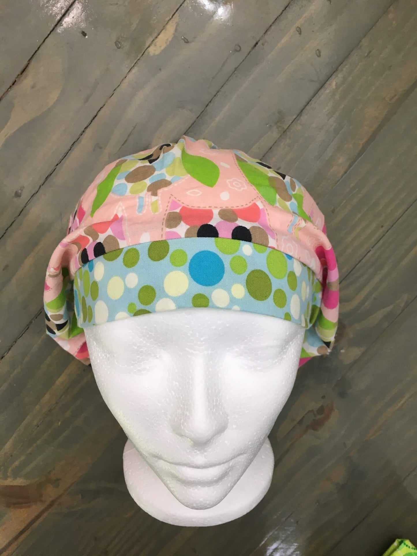 Polka dot owls euro/bouffant style surgical hat