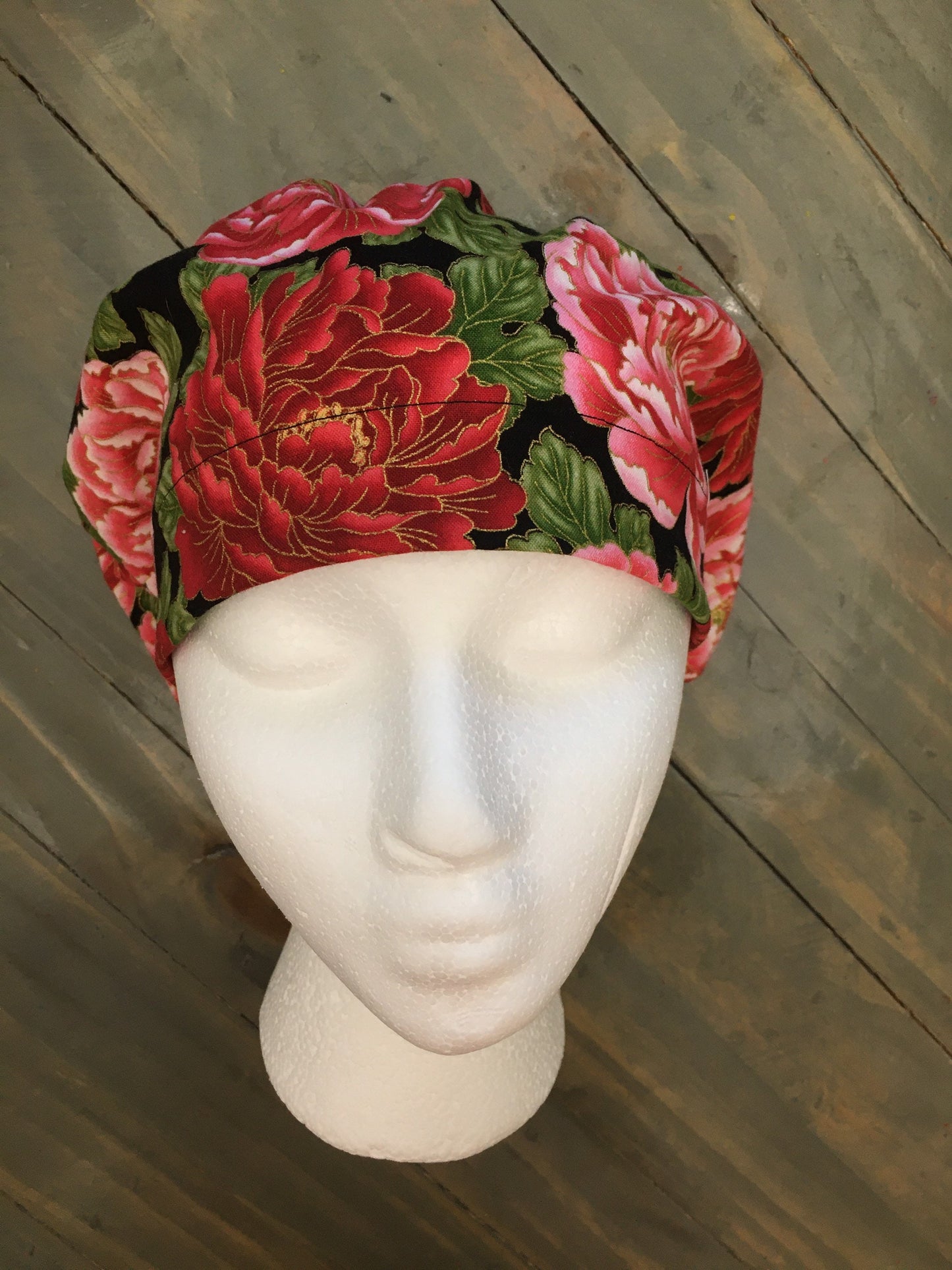 Red/pink flowers bouffant/euro surgical/scrub/dentist hat by CarolinaDreamsbyjen