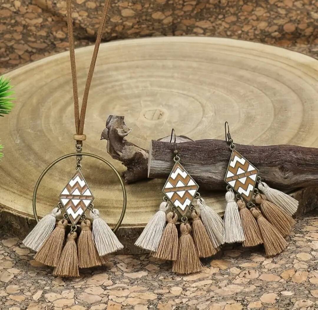 Boho style earring/necklace set