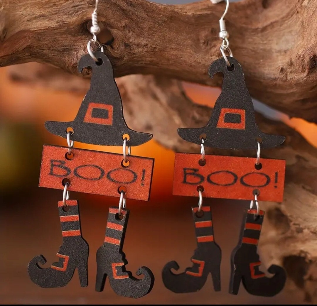 Witch "Boo" wooden earrings